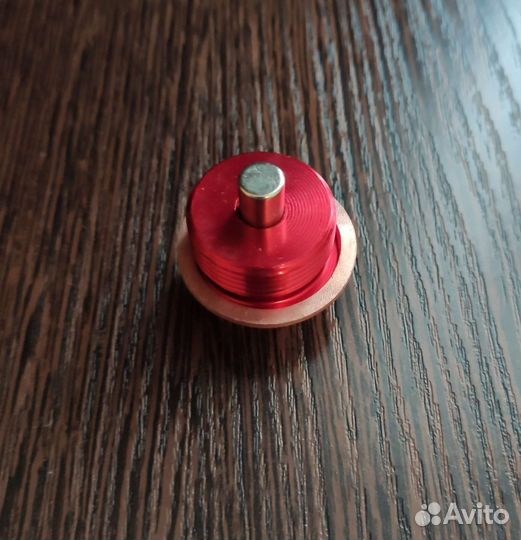 Магнитный сливной болт двигателя