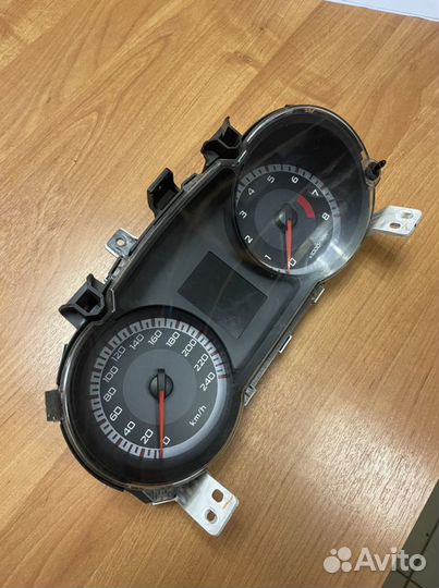 Mitsubishi lancer 10 панель приборов