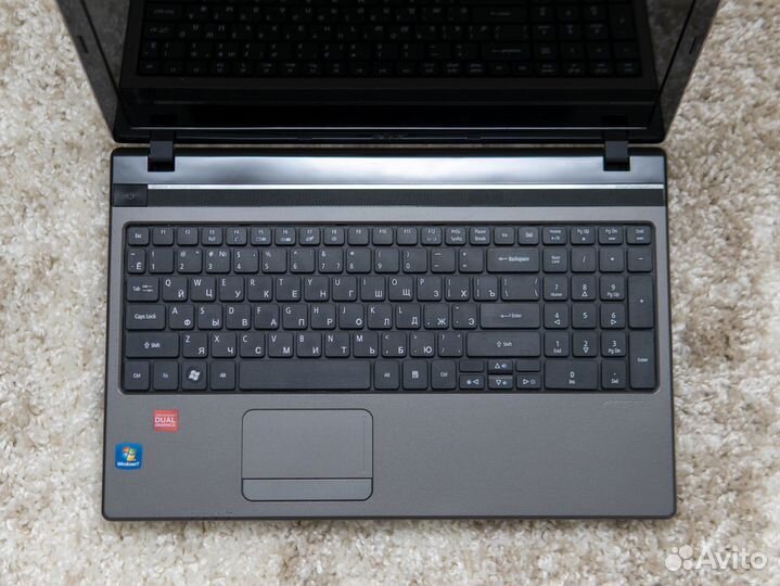 Ноутбук Acer 5560