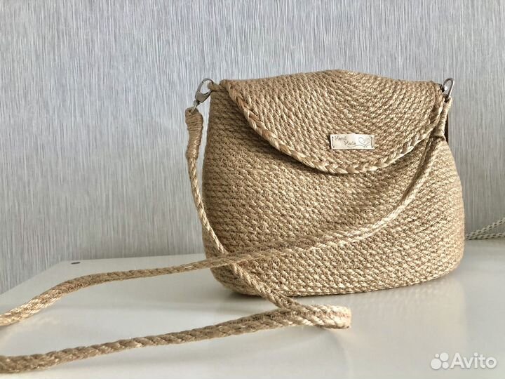 Джутовая сумка на лето