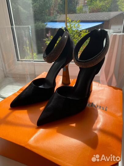 Туфли женские