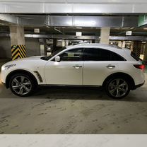 Infiniti FX37 3.7 AT, 2012, 82 500 км, с пробегом, цена 3 100 000 руб.