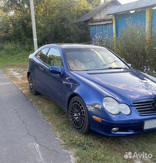 Mercedes-Benz C-класс 1.8 AT, 2002, 300 000 км