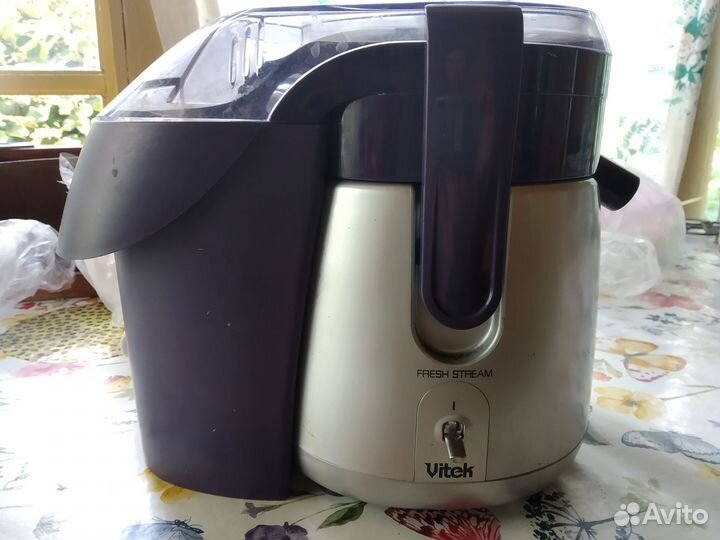 Соковыжималка Vitek