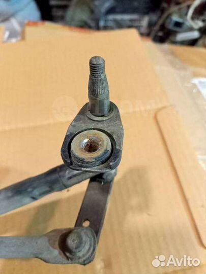 Трапеция стеклоочистителей Audi A3 (8L1)