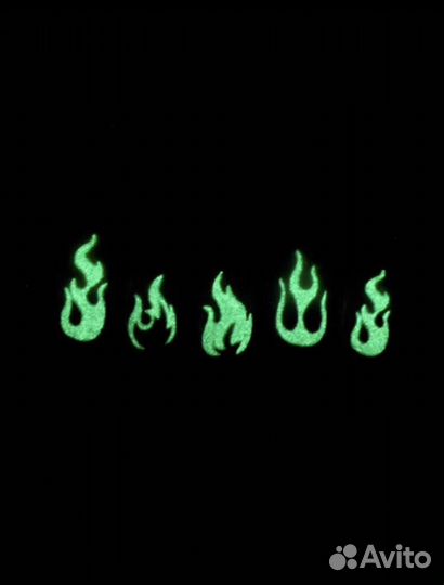 Трафареты, наклейки для ногтей,светятся в темноте