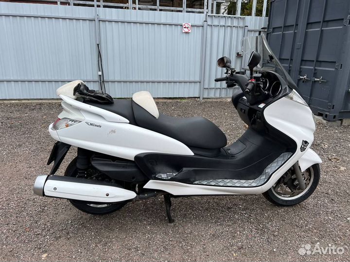 Yamaha Majesty 400