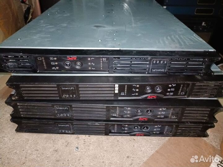 Ибп APC Smart-UPS 1000 sua1000rmi1u