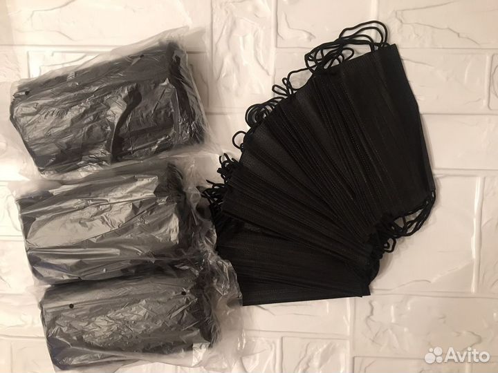 Маска медицинская черная