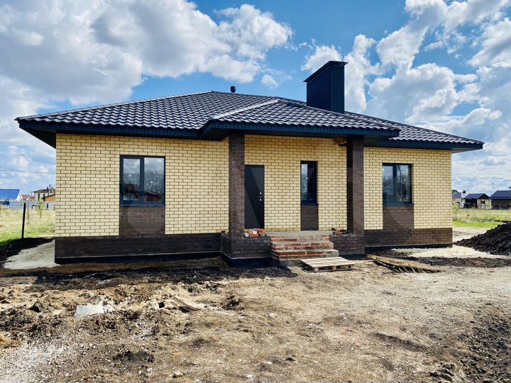 Коттедж 142 м² на участке 7,5 сот.