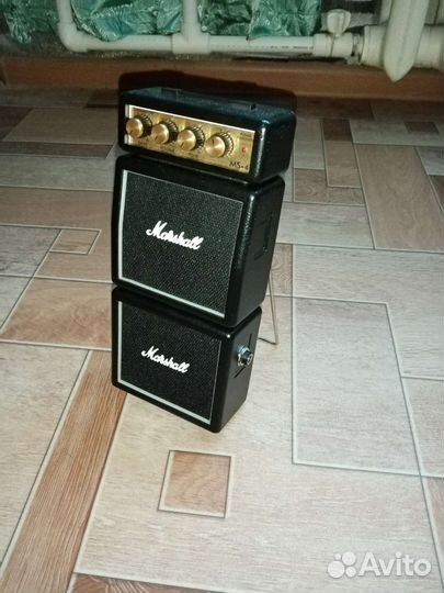 Гитарный комбоусилитель marshall