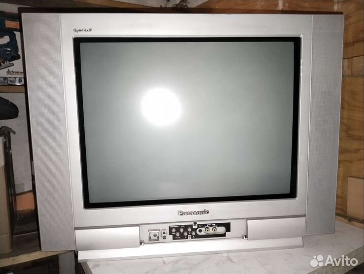 Телевизор panasonic