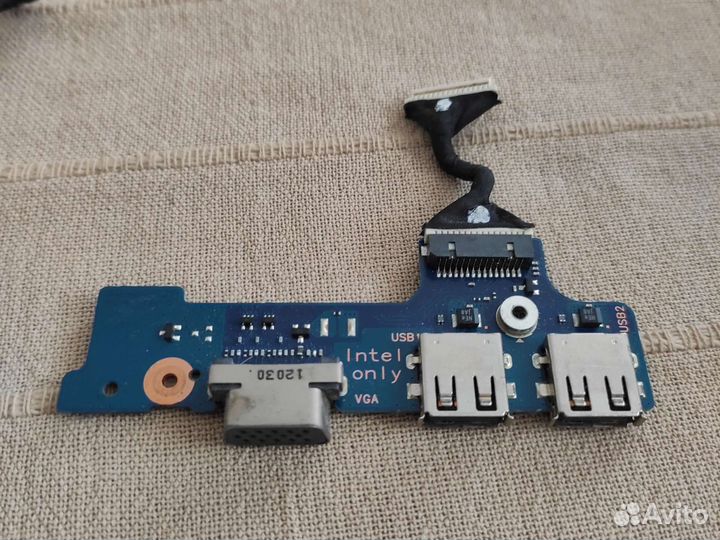 Запчасти Samsung NP300 U1A