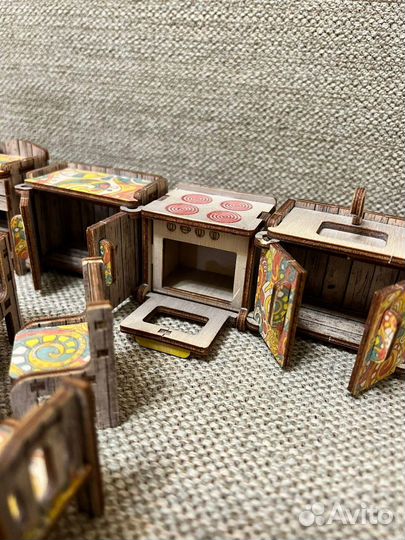 Домик деревянный для кукол