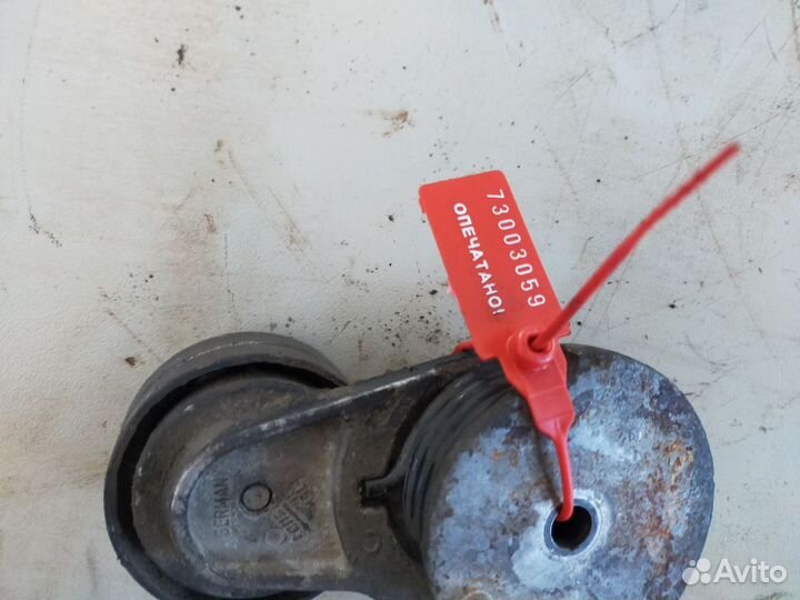 Натяжитель ремня (в сборе) CF85/XF95/XF105