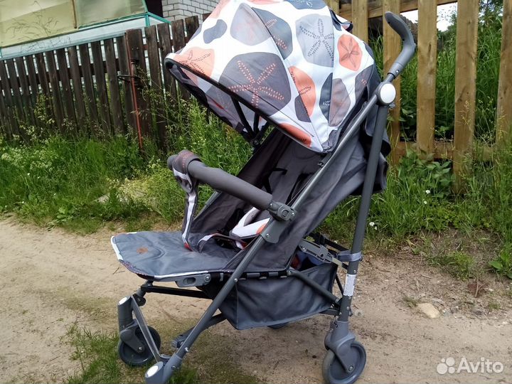 Прогулочная коляска трость