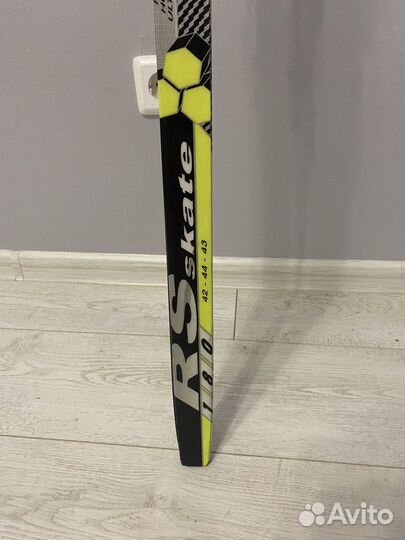 Беговые лыжи