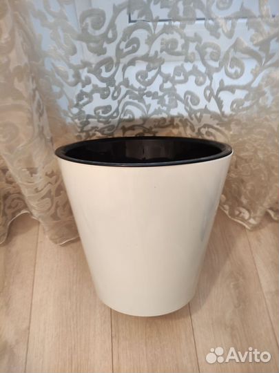 Горшок на колёсиках 32 см