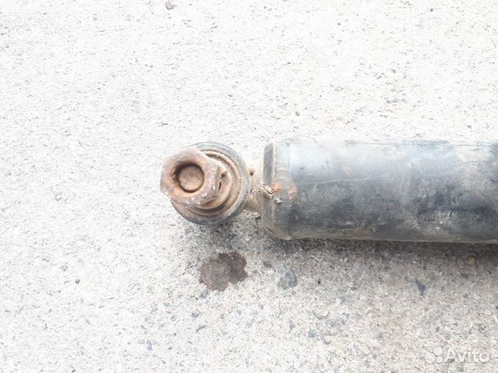 Амортизатор передний Hyundai Starex