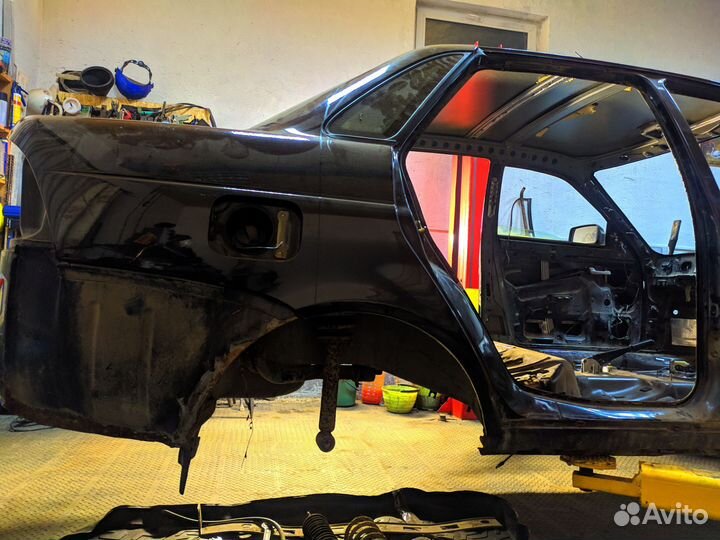 Задняя часть кузова Приора седан