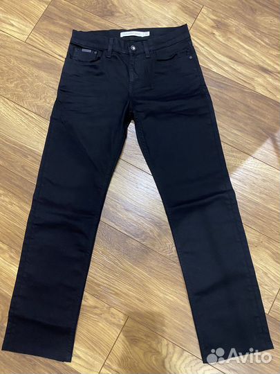 Мужские джинсы calvin klein 28/34