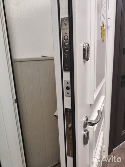 Дверь входная с терморазрывом в частный дом