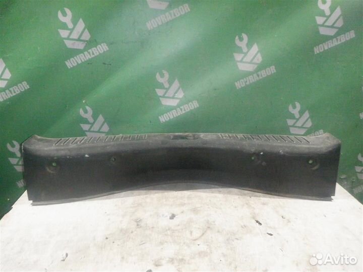 Обшивка багажника Форд Фокус 2
