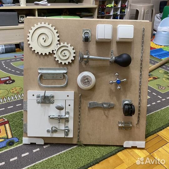 Бизиборд доска развивающий