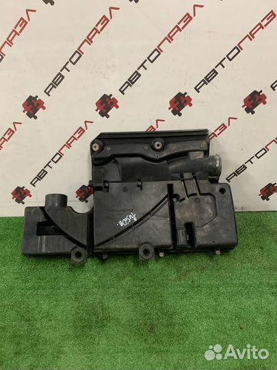 Корпус воздушного фильтра Ford Fusion 1.4