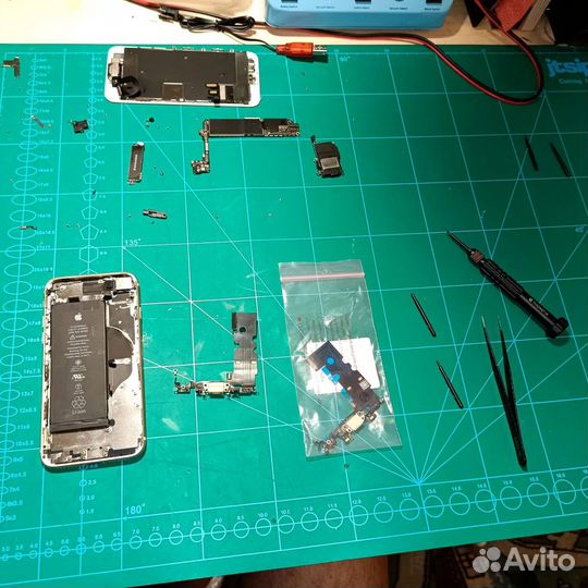 Ремонт iPhone iPad Macbook iMac Apple Watch