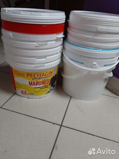 Ведро пластиковое с крышкой 10л