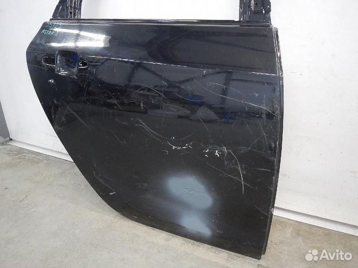 Дверь задняя правая Opel Astra J