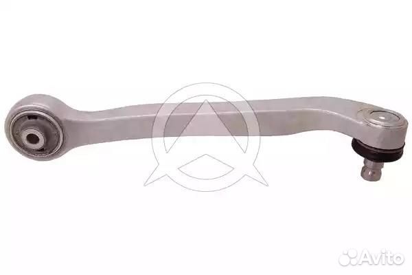 Рычаг подвески правый с шаровой опорой