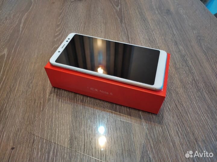 Xiaomi Redmi Note 5 на 6Gb оперативы и 64 памяти