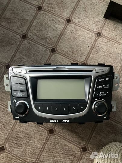 Магнитола на hyundai solaris 1