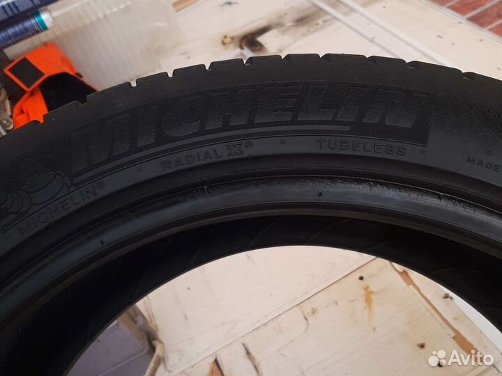 Michelin Agilis 3 225/45 R17 94B