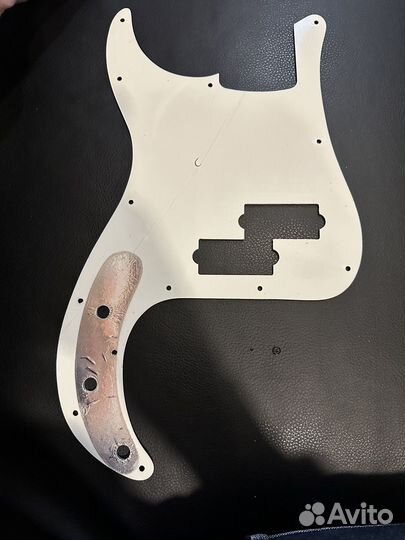 Пикгард (накладка) на Fender mex precision bass