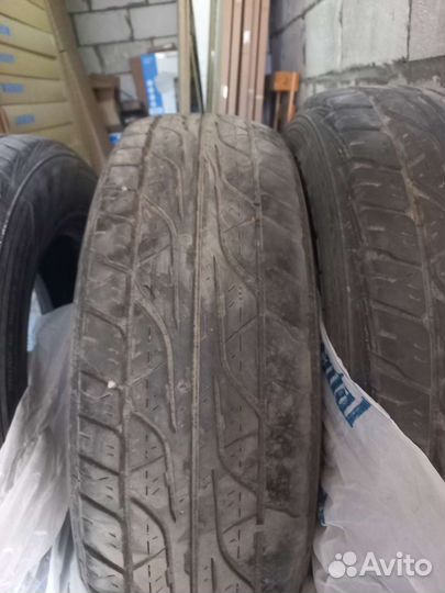 Dunlop Grandtrek AT3 235/65 R17