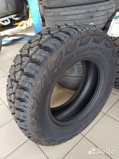 Kumho Road Venture MT51 265/70 R17