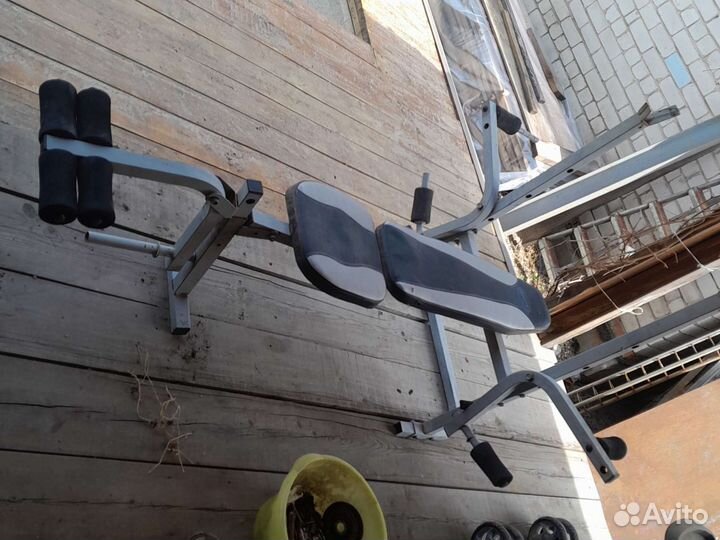 Тренажёр для пресса и штанги