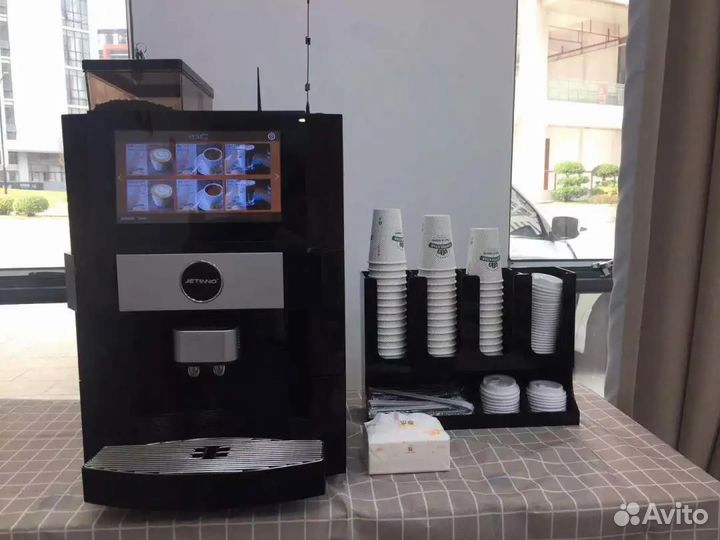 Кофейный автомат для зернового кофе Jetinno