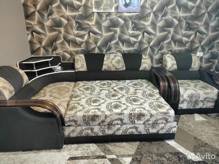 Угловой диван бу