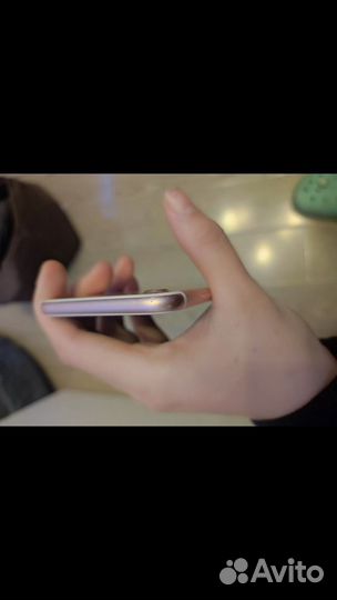 iPhone 7, 32 ГБ