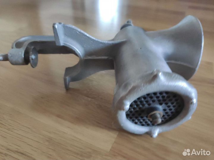 Мясорубка ручная