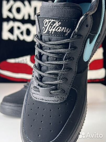 Tiffany & CO. x Nike Air Force 1 Low