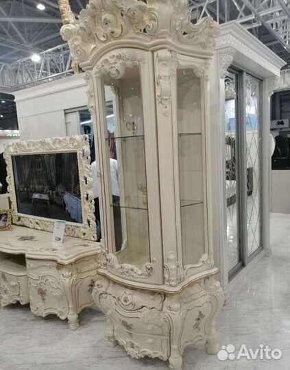 Тумба под тв