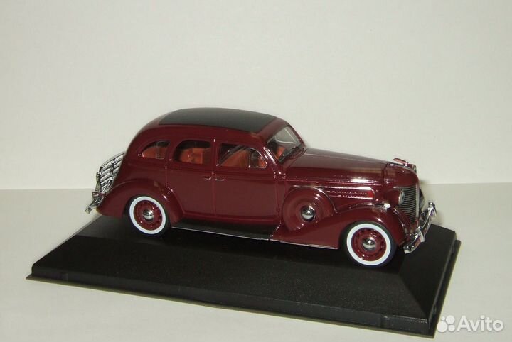 Зис 101A 1936 Лимузин IST 1:43 IST086