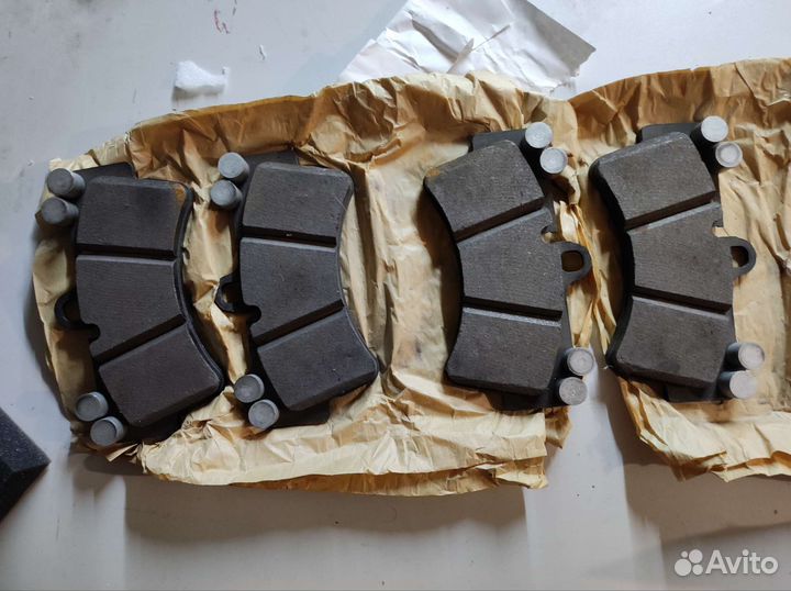 Brembo Porsche 6pot 18z