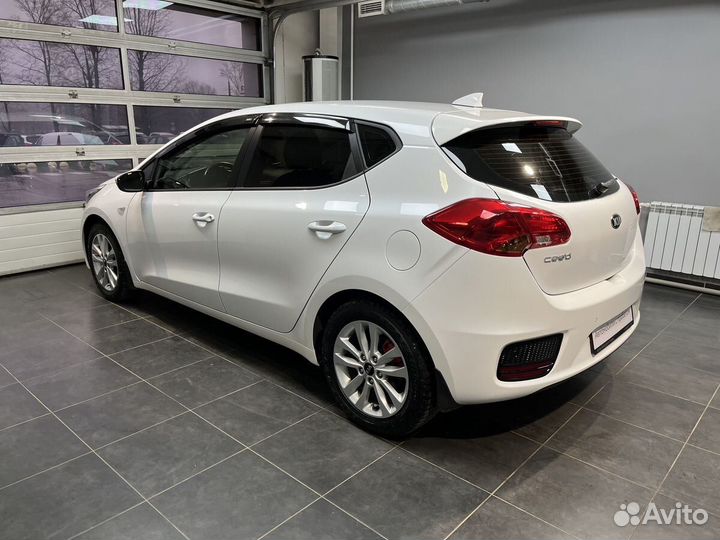 Kia Ceed 1.6 AT, 2017, 79 576 