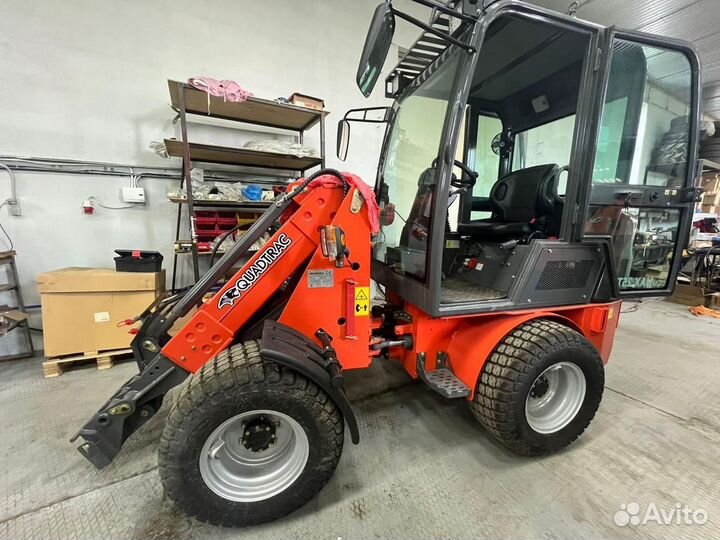 Мини-погрузчик Quadtrac EcoMax25T, 2024
